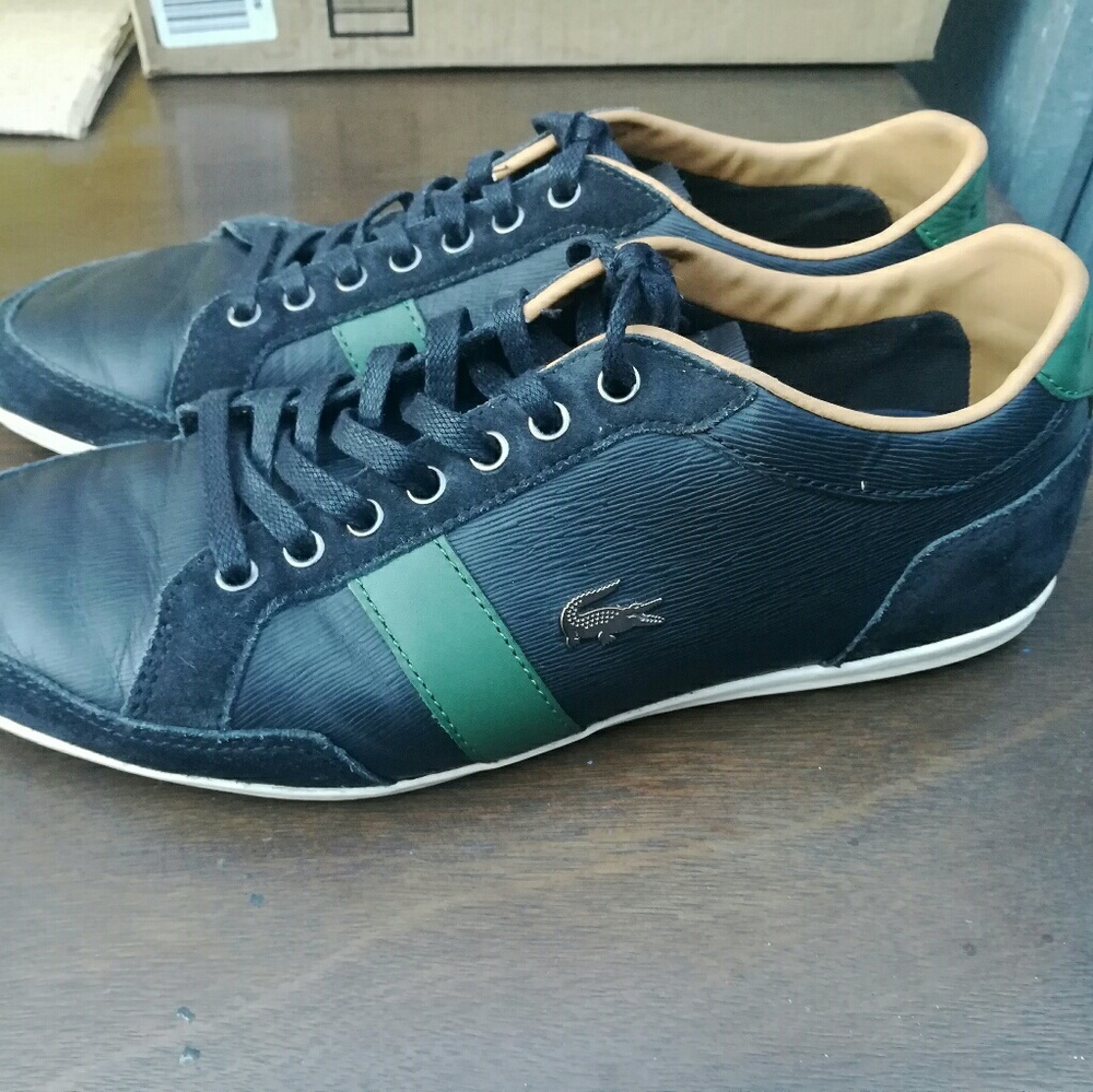 Lacoste shoes - Picture 2 of 3